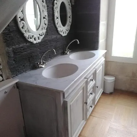 Le Marais Picotin Отель типа 