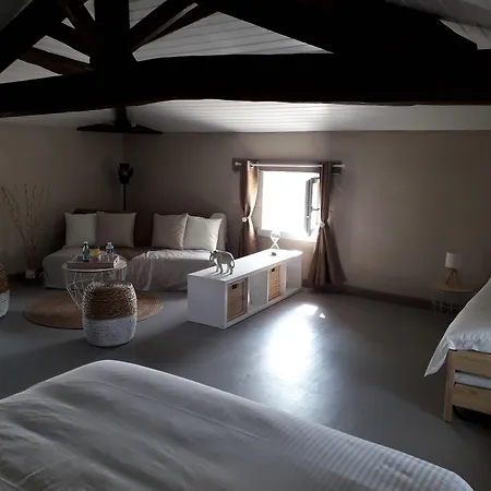 Bed & Breakfast Le Marais Picotin 3*