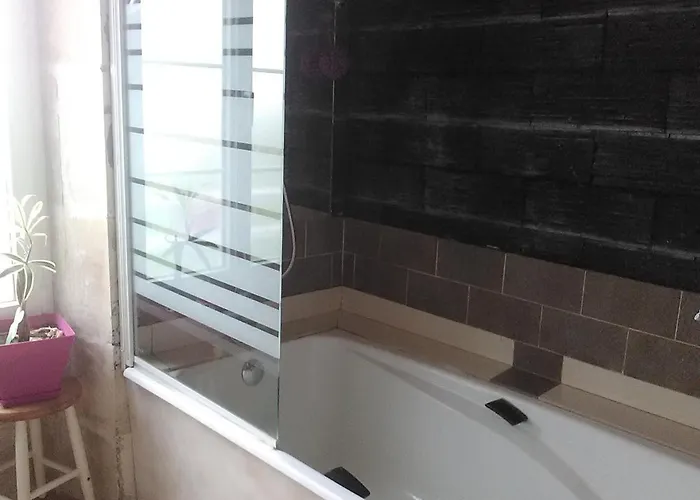 Le Marais Picotin לינה וארוחת בוקר 3*